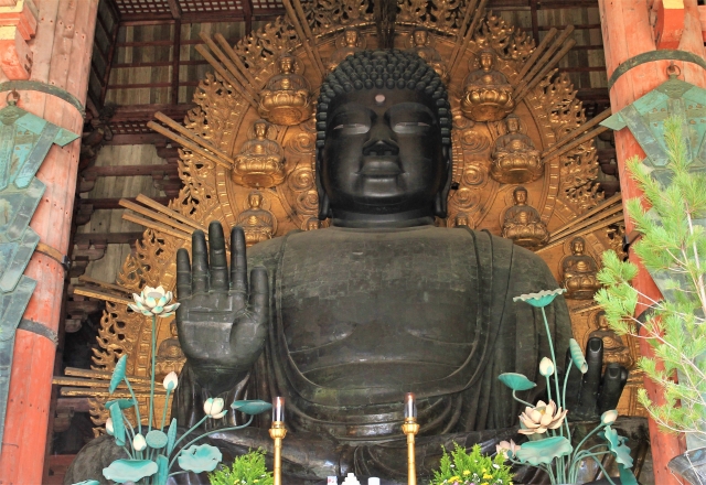 奈良の東大寺の大仏